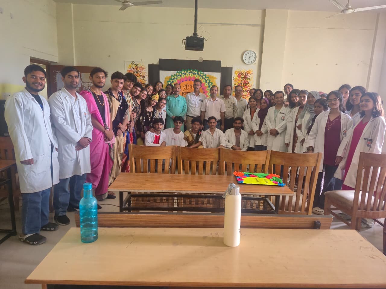 उत्तराखण्ड आयुर्वेद विश्वविद्यालय मुख्यपरिसर हर्रावाला देहरादून में संस्कृतदिवससमारोह का शुभारम्भ