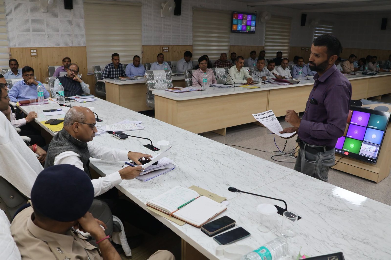 लापता श्रमिकों की तलाश में तेजी लाने के निर्देश, सभी एजेंसियों में बेहतर समन्वय पर जोर