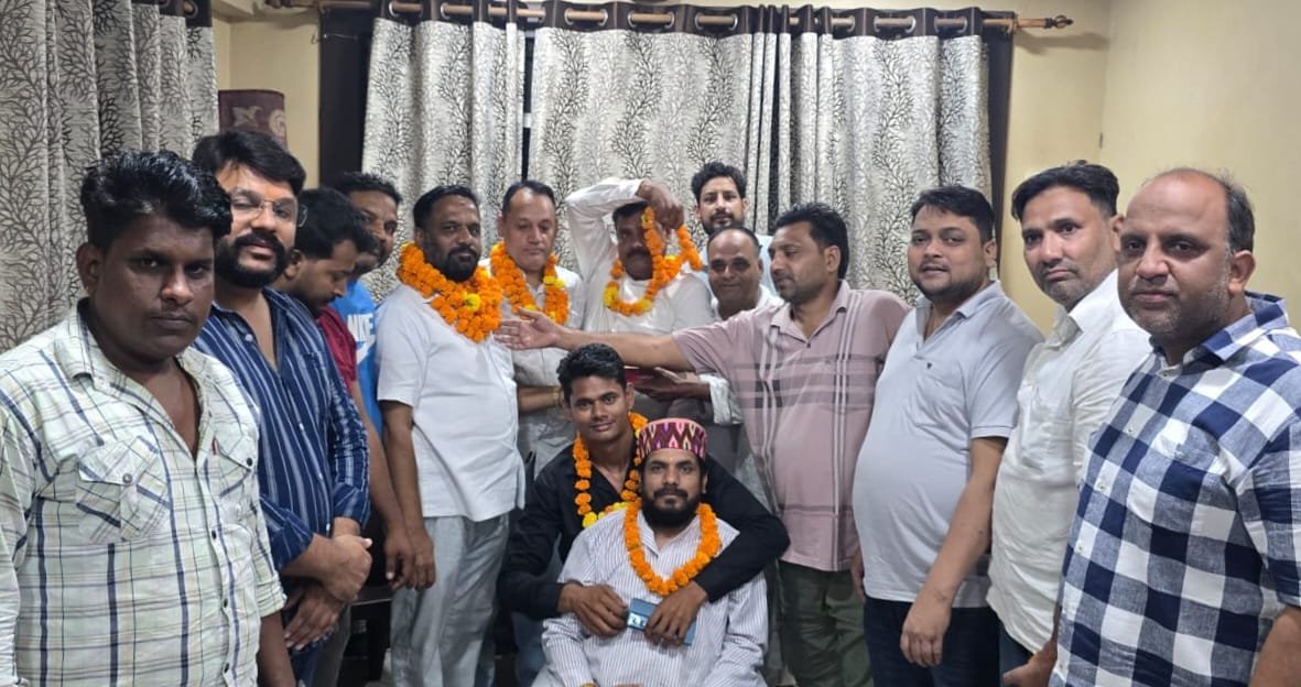 कांग्रेसियों ने किया नवनियुक्त प्रदेश महामंत्रियों एवं प्रदेश सचिवों का स्वागत