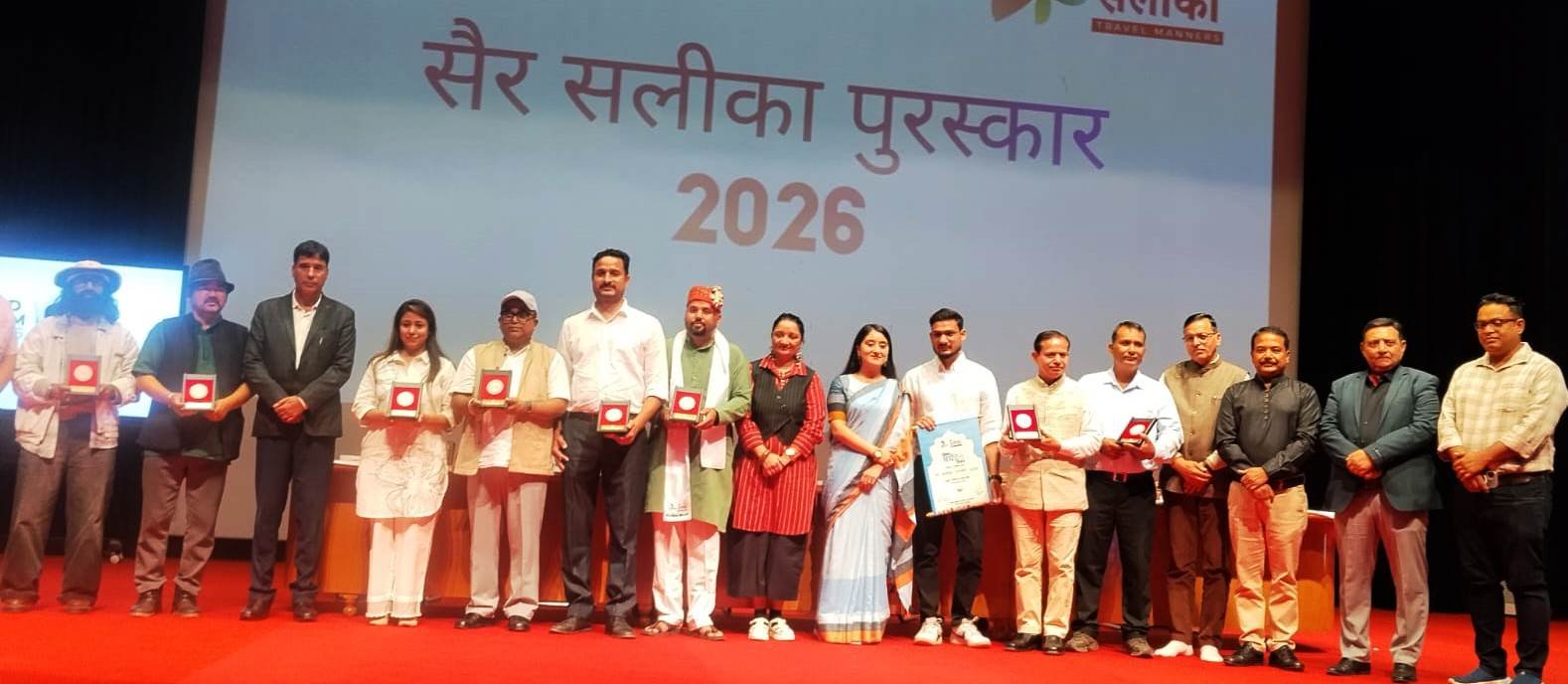 जिम्मेदार पर्यटन के लिए हेनब गढ़वाल केन्द्रीय विश्वविद्यालय में 11 प्रतिभाएं ‘सैर-सलीका पुरस्कार’ से सम्मानित