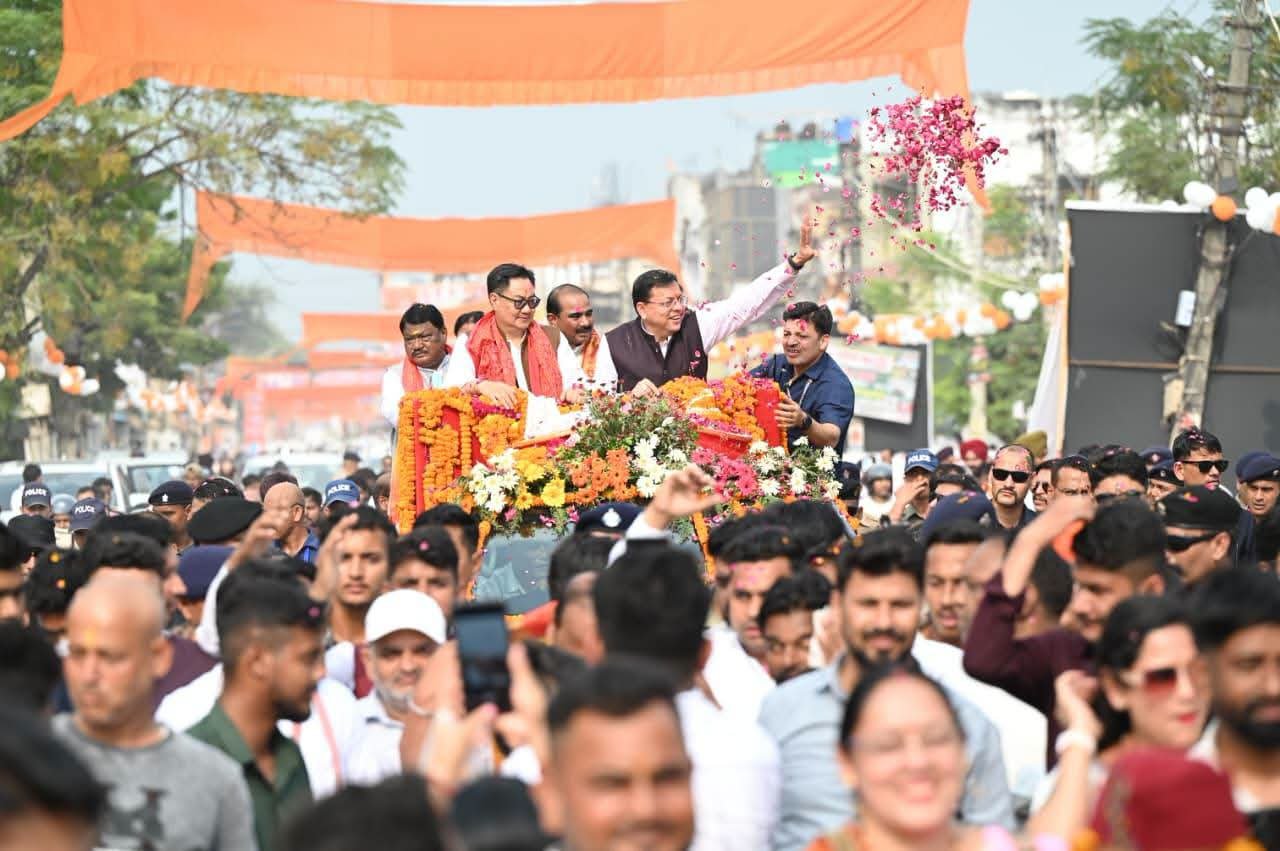 मुख्यमंत्री ने कहा कि शिक्षा के क्षेत्र में भी राज्य सरकार जनजातीय समाज के विकास के लिए निरंतर कार्य कर रही है