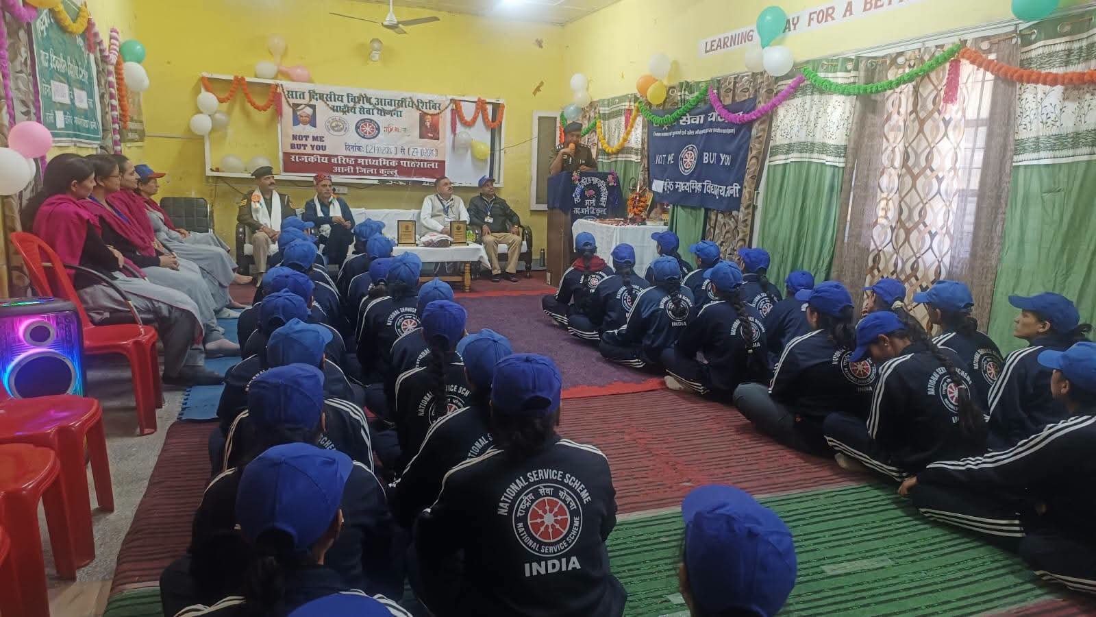 आनी स्कूल में विद्यार्थियों को नशे और साइबर अपराधों के प्रति किया जागरूक