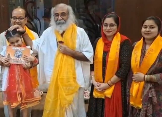 त्यागी समाज के मेधावी बच्चों को अलंकृत करने देवभूमि पहुंचे आचार्य प्रमोद कृष्णम,अखिलेश यादव की टिप्पणी पर जताई नाराजगी 