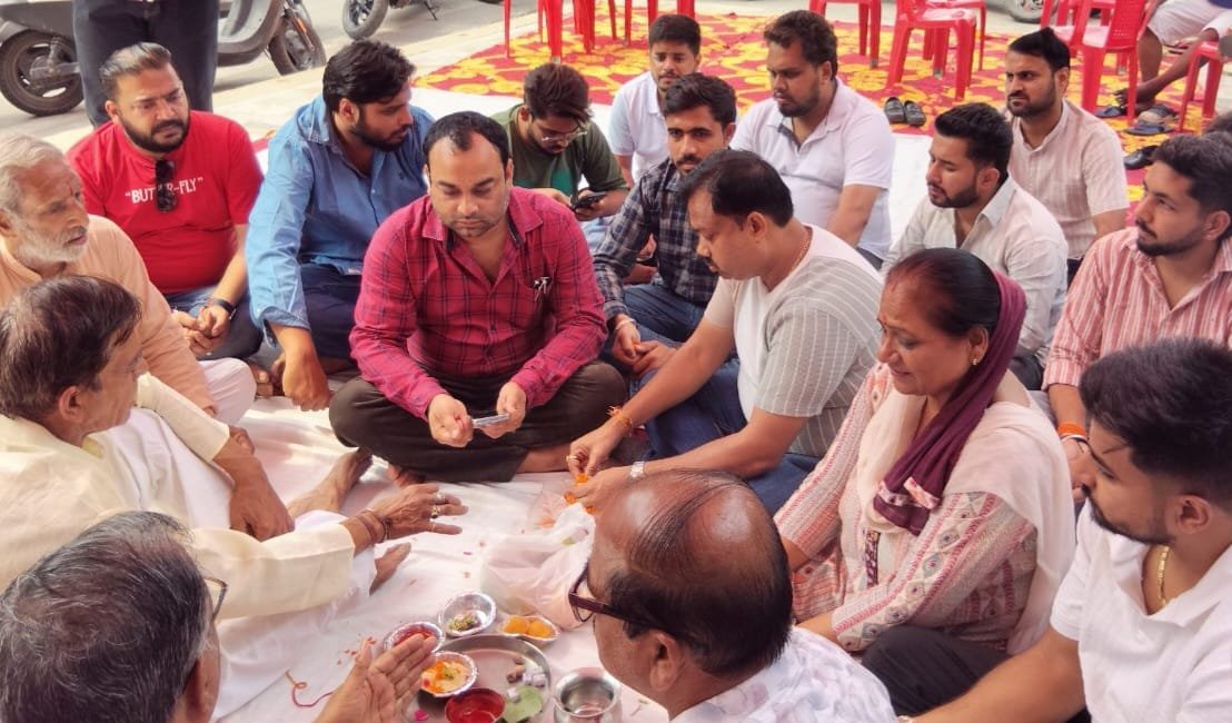 भूमि पूजन के साथ ही श्री रामलीला महोत्सव की तैयारी जोरों पर, 8 अक्टूबर से प्रारंभ होगी श्री रामलीला समिति बीटीगंज की रामलीला