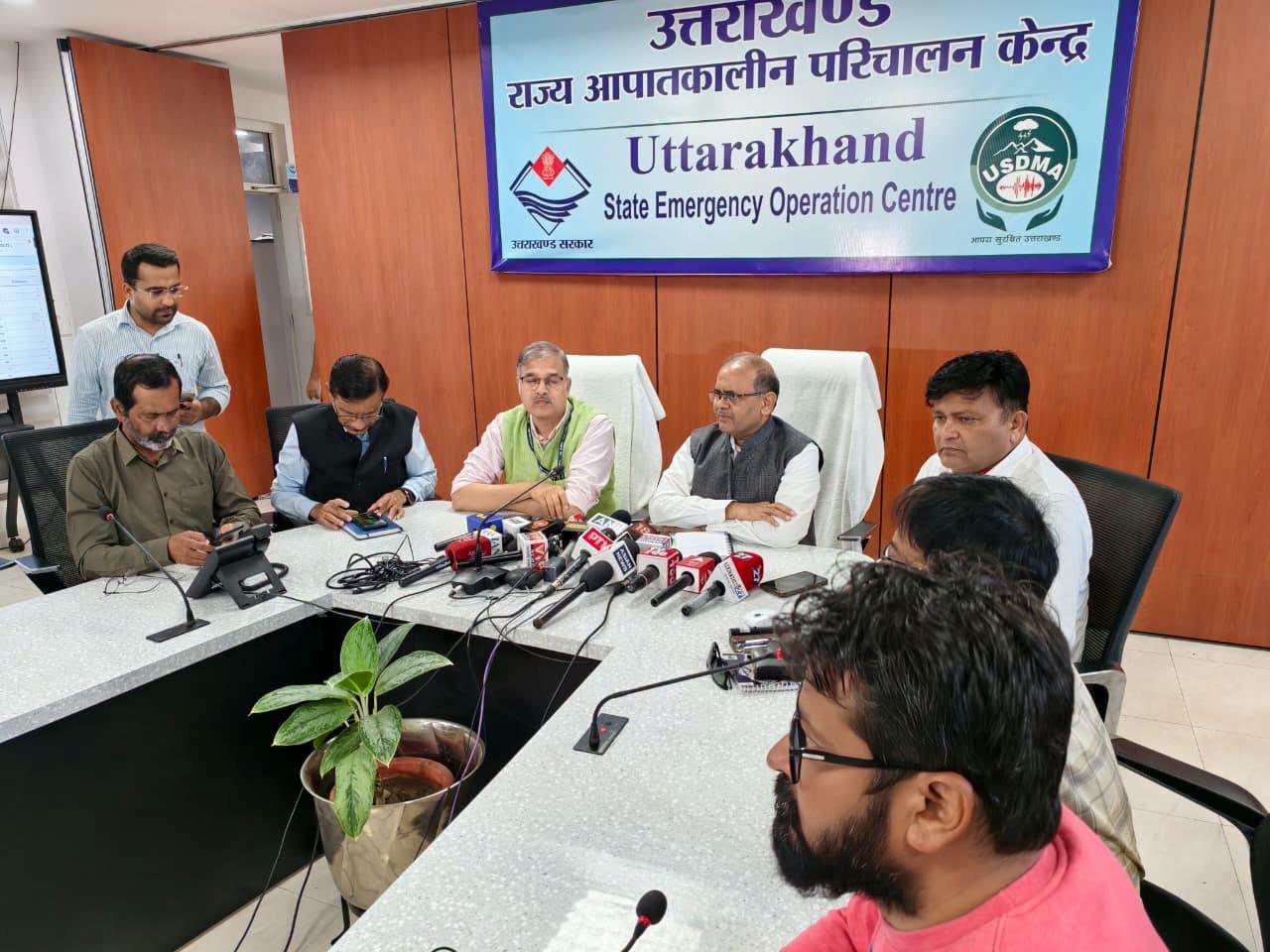 वसुंधरा ताल में स्थापित हुई ग्लेशियल झील की पहली अर्ली वार्निंग प्रणाली, खतरे की मिलेगी समय रहते सूचना